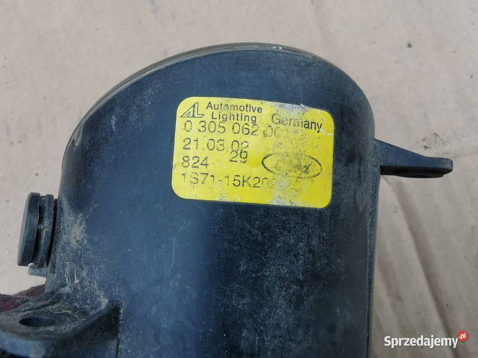 Halogen ford mondeo mk3 prawy lewy 1305200005 Sieraków