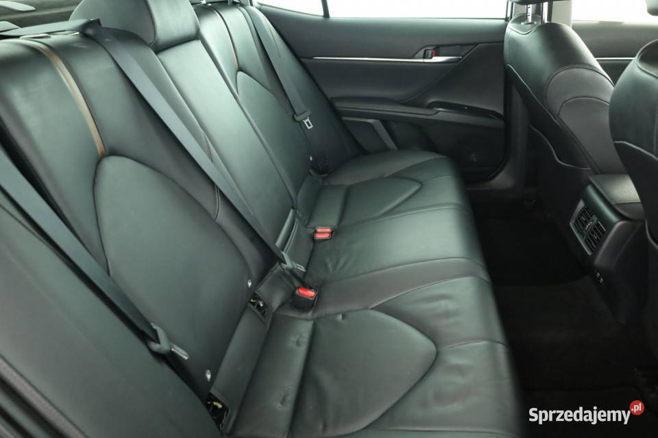 Toyota Camry 25 Hybrid ABS