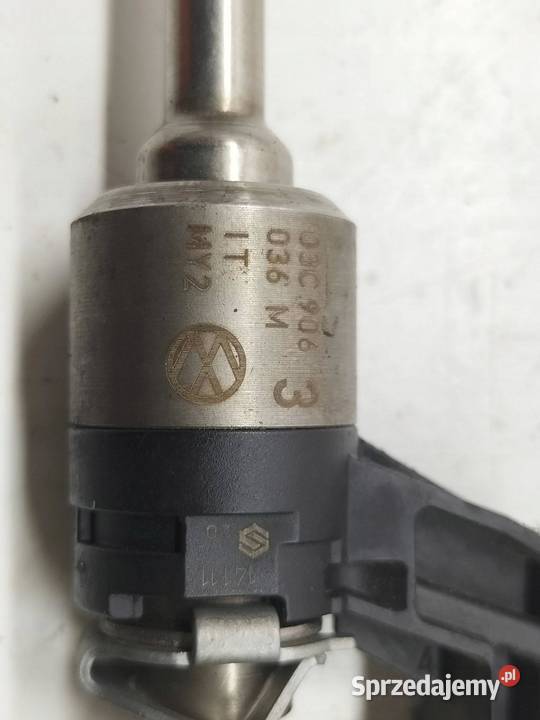 WTRYSKIWACZ 03C906036M 04476G IHP072M 14 TSI Motoryzacja sprzedam