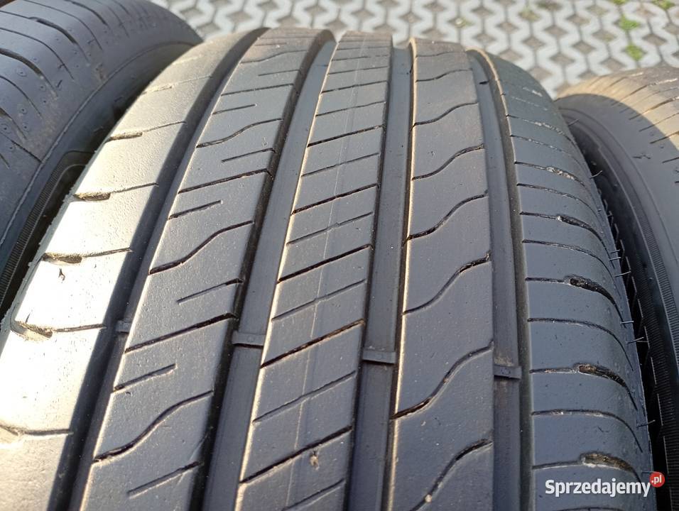 Opony letnie 22555R18 Goodyear 4 Dot2023