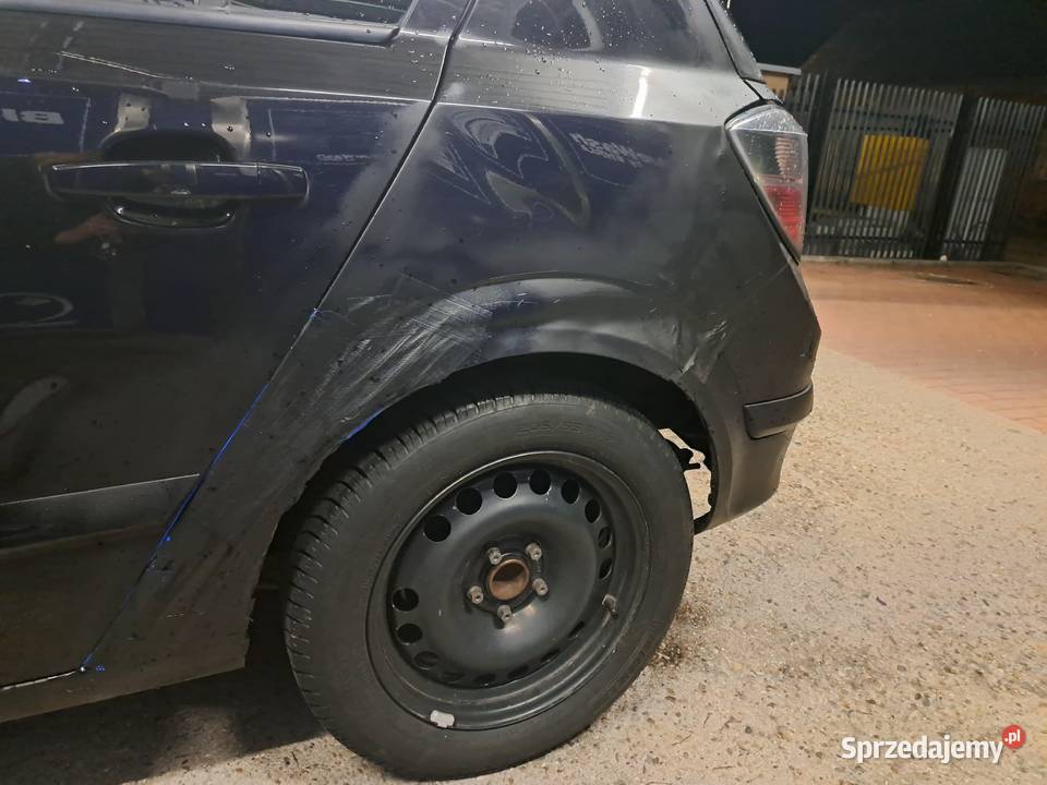 Opel Astra H 16b 2009r ważne oplatyPT do Tuchola Żarska
