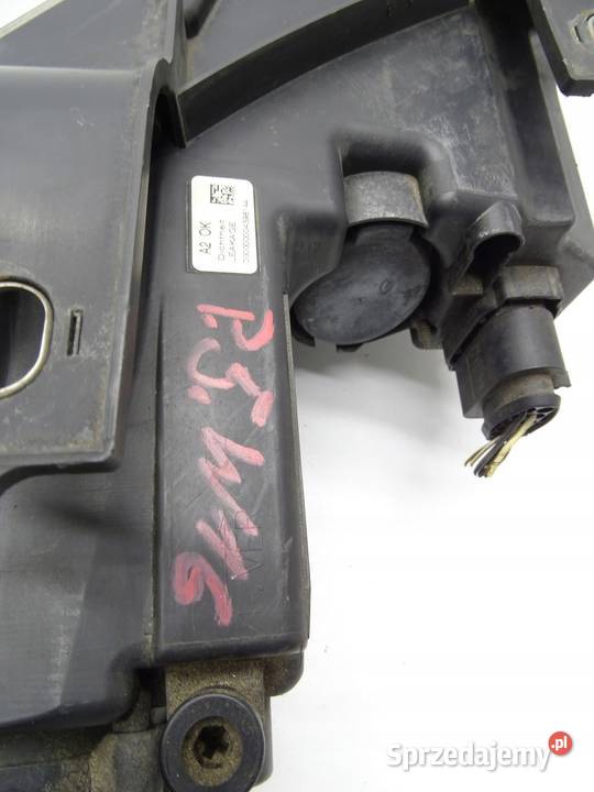 LAMPA LEWY PRZÓD LEWA PRZEDNIA 8U0941003G AUDI
