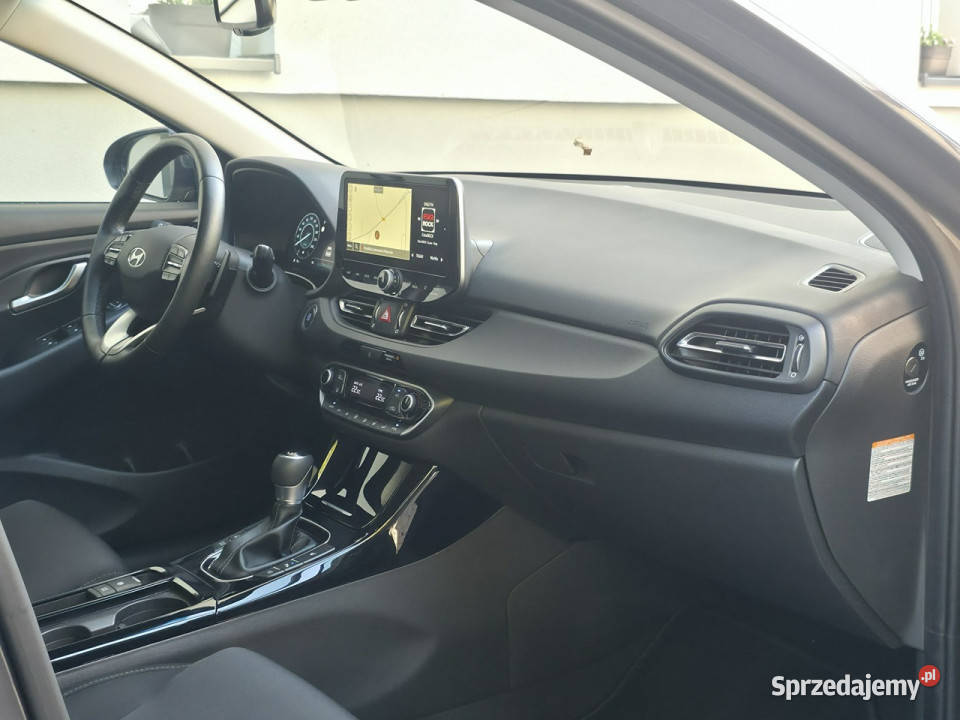 Hyundai i30 15 Benzyna Serwisowany Gwarancja Piekoszów sprzedam