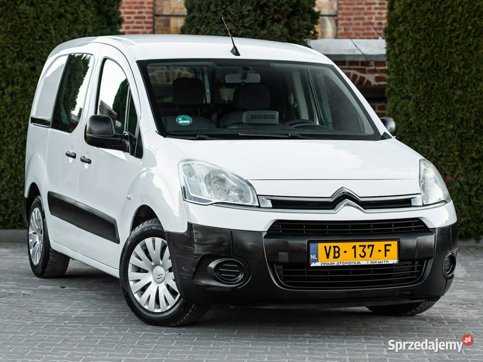 Citroen Berlingo 16 eHDI 90 AUTOMAT Super Stan VAT marża mazowieckie Zwoleń