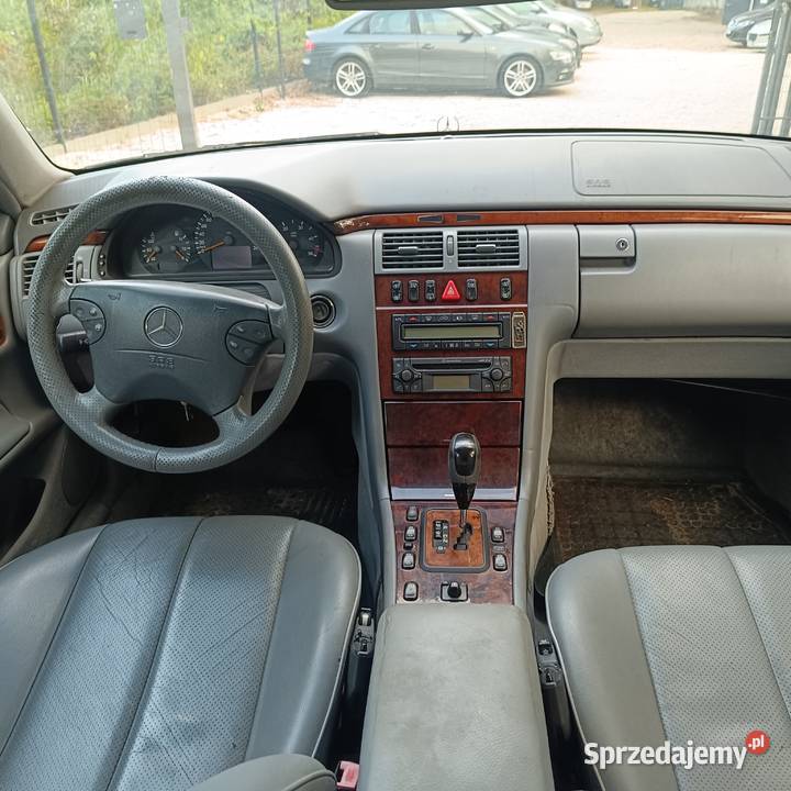 MercedesBenz W210 32 CDI 197 EleganceBez korozji nieuszkodzony Warszawa