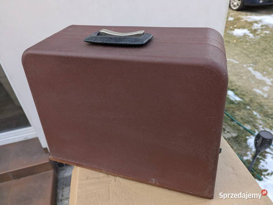 Maszyna do szycia Łucznik sprawna walizka AGD drobne