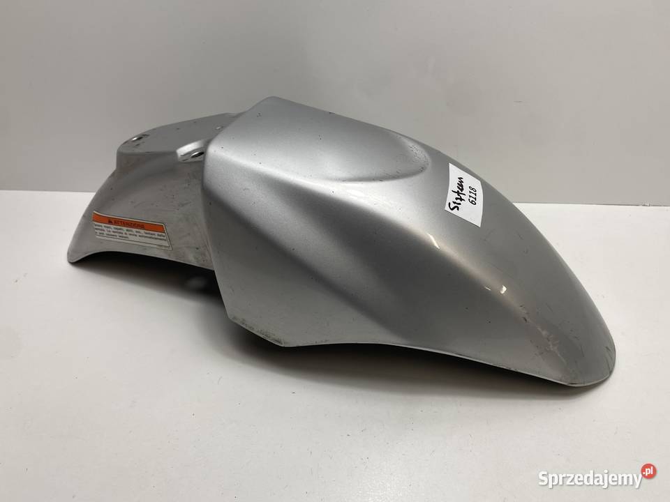 SUZUKI SIXTEEN UX125 BŁOTNIK PRZÓD OWIEWKA