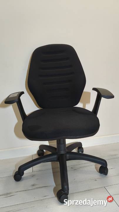 1 Ergonomiczne krzesło biurowe Nowy Styl Master podlaskie Białystok sprzedam