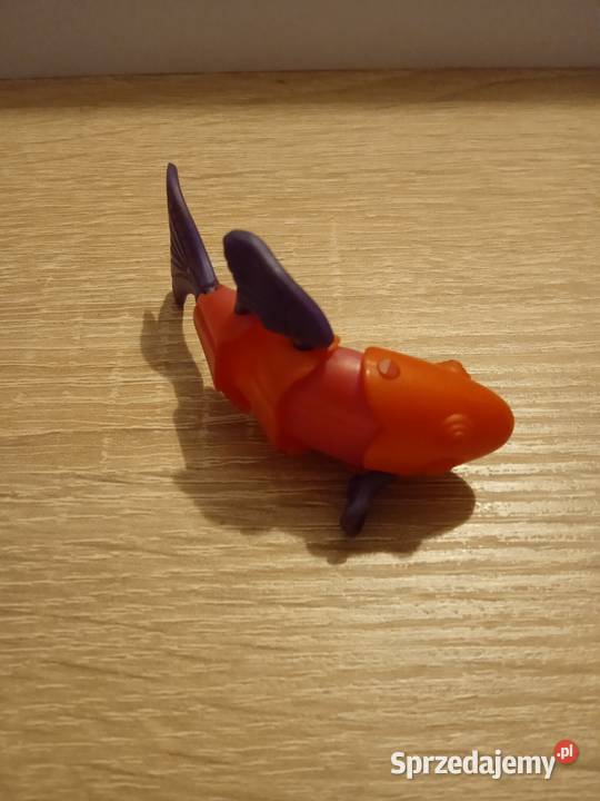 Rybka z ruchomym tułowiem słonik samochodzik z Poznań