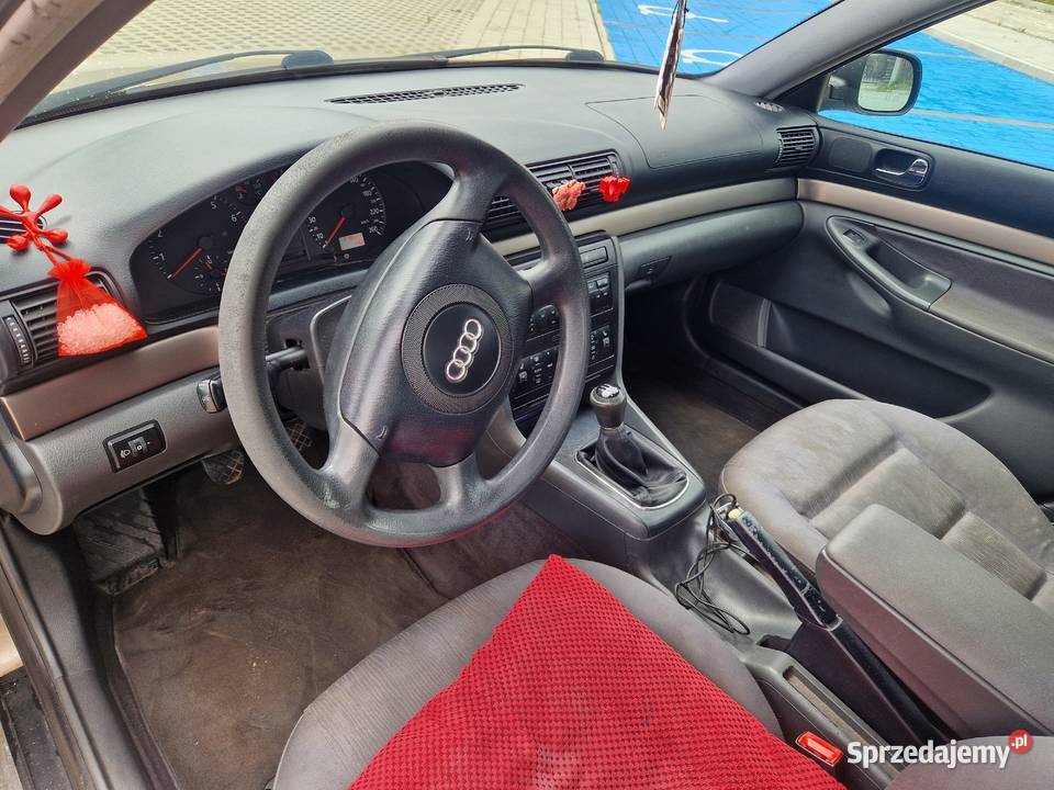 Audi A4 B5 1999r Lift 16 Benzyna Klima benzyna Starachowice