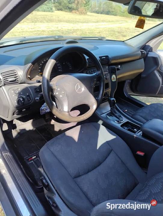 MercedesBenz W203 Compressor z 2004 roku Mosty