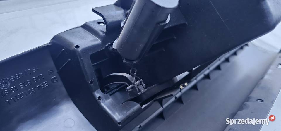 Schowek pasażera mercedes clk w208 2086800291 osobowe Zbąszyń