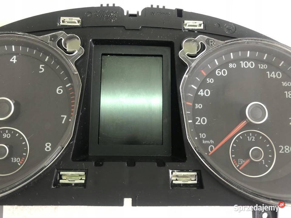 LICZNIK ZEGARY 3C8920870B VW PASSAT CC 20TSI