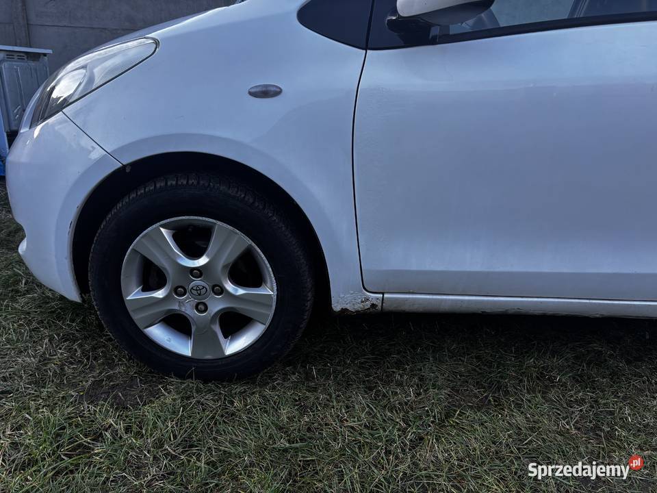 Toyota yaris 2008r OC i pt aktualne Zabagno