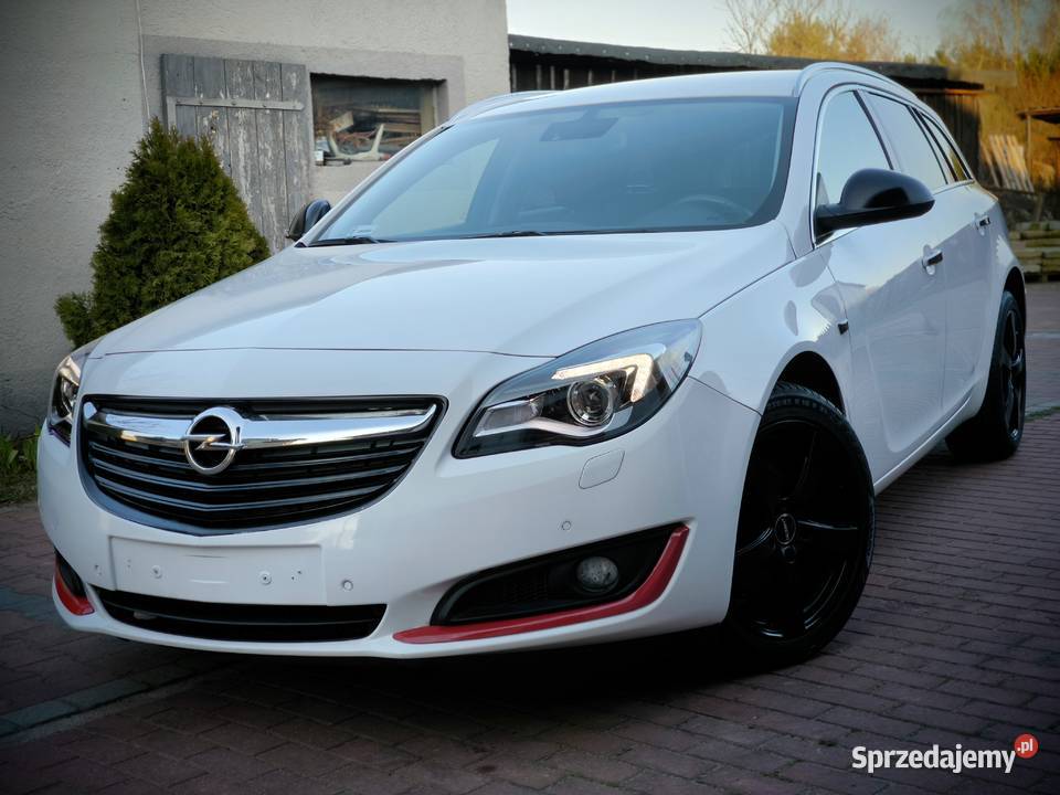 Opel Insignia 4x4 Sports Tourer - Mega Stan!