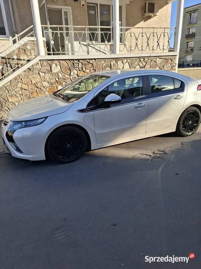 Sprzedam opel ampera Warszawa