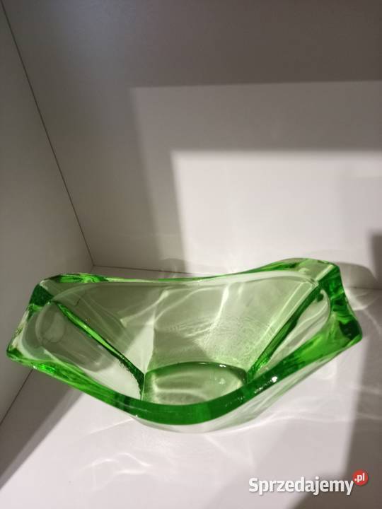 Zielone szkło Gondola okresu PRLu dolnośląskie Świdnica