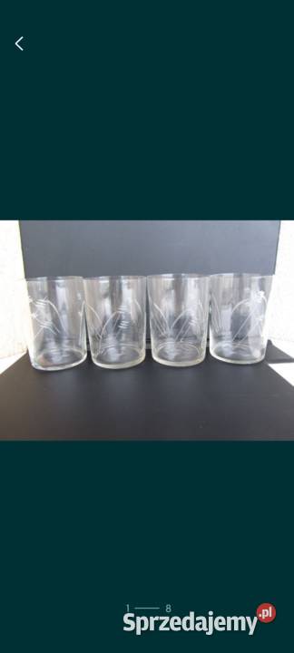 Szklanki komplet z grawerowaną dekoracją vintage Olecko