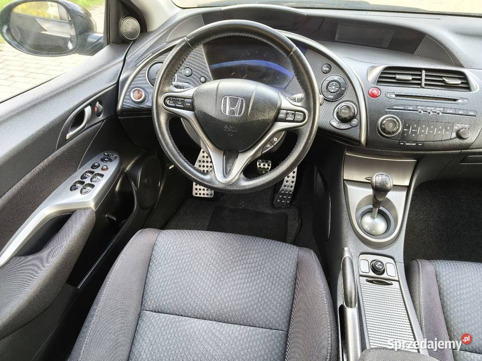 18 Oryginalny lakier Super stan z Niemiec gniazdo AUX Kraków