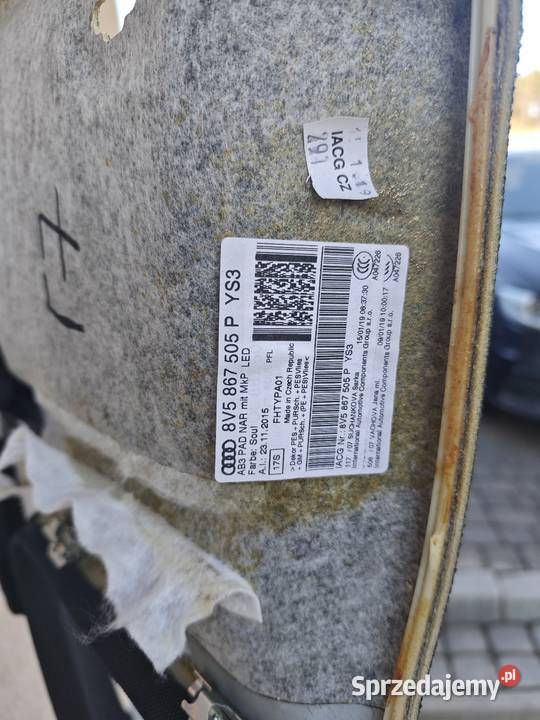 Podsufitka czarna a3 8v sedan lift sline Podsufitki Limanowa