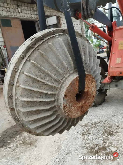 Sprzęgło olejowe hydrauliczne do kruszarki Tarnów