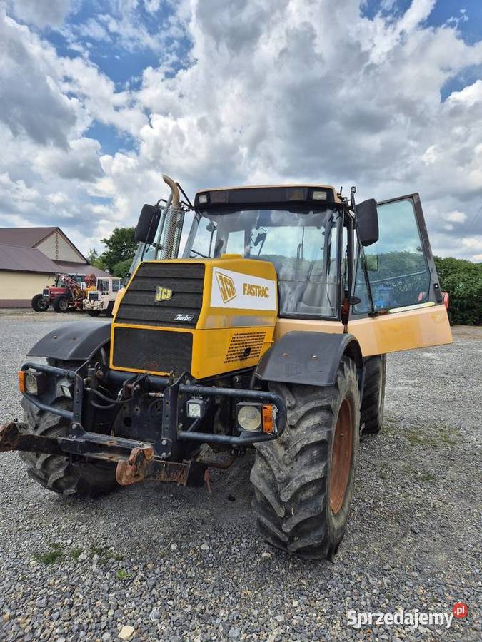 Fastrac JCB 18530 Ciągniki Turobin