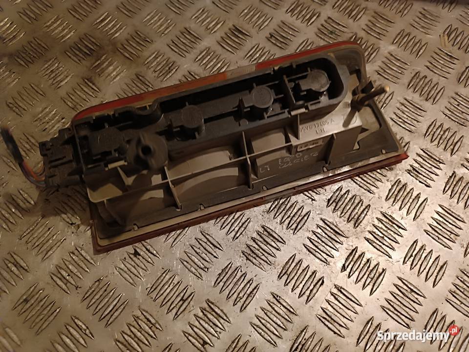 Lampa tył tylna lewa Ford Courier