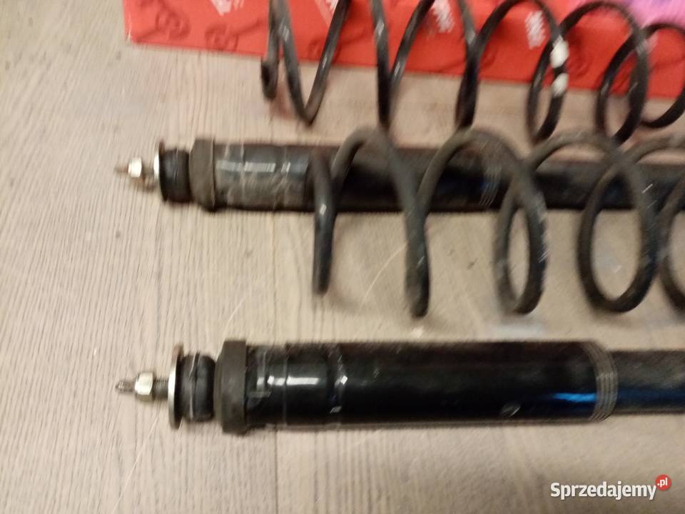 Sprzedam do Mercedesa W169 sprężyny tylnie sprężyny zawieszenia Nekla