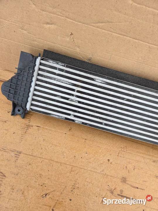 Intercooler Suzuki Vitara III 1362074S00000 osobowe