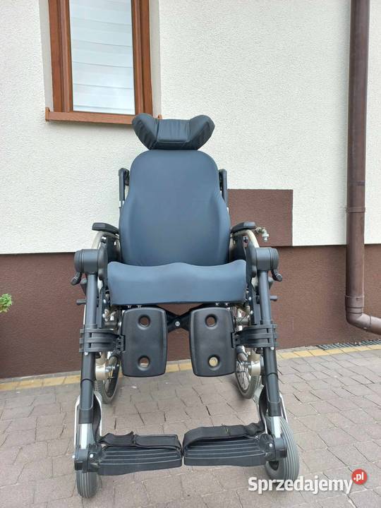 Wózek Inwalidzki V300 30 Stopni Comfort Jeżowe
