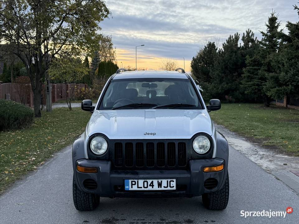 Jeep Cherokee KJ Liberty 24b 147 4x4 2004r Chełm sprzedam