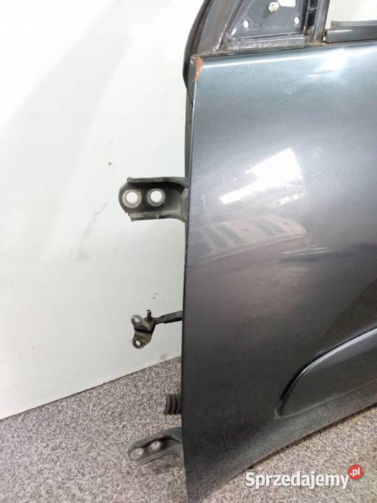 DRZWI LEWE PRZÓD 1E0 Toyota RAV4 II 20002005