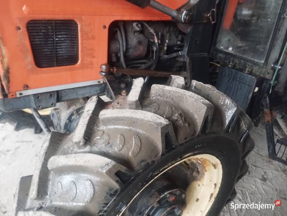 Zetor 7045 Z ŁadowaczemJohn Deere 6820 Koniecpol