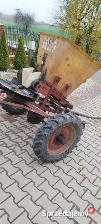 Rozsiewacz KOS Nowy Kawęczyn sprzedam
