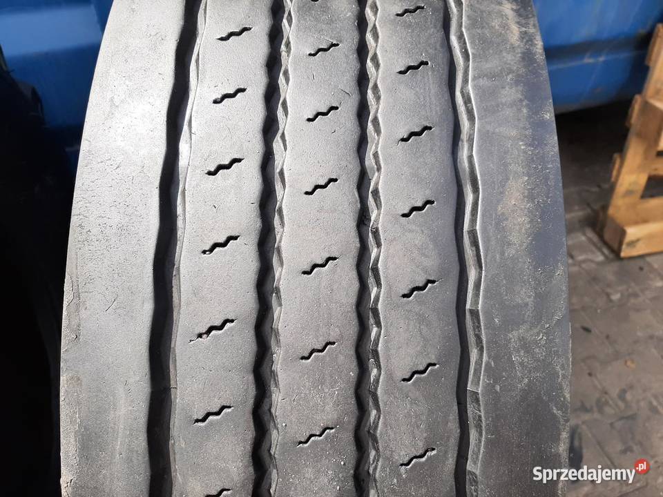 Opona używana ciężarowa 31580R225 BARUM BF 200 Zaścianki sprzedam