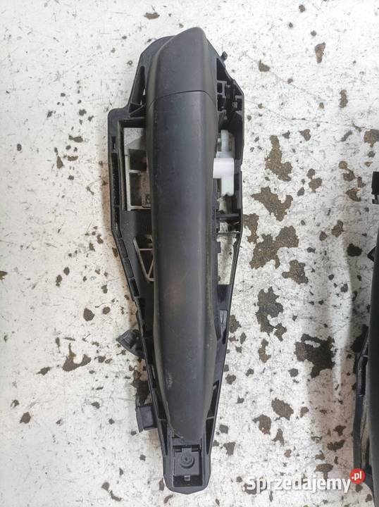 KLAMKA ZEWNĘTRZNA LEWA PRAWA PRZÓD KOMPLET sprzedam