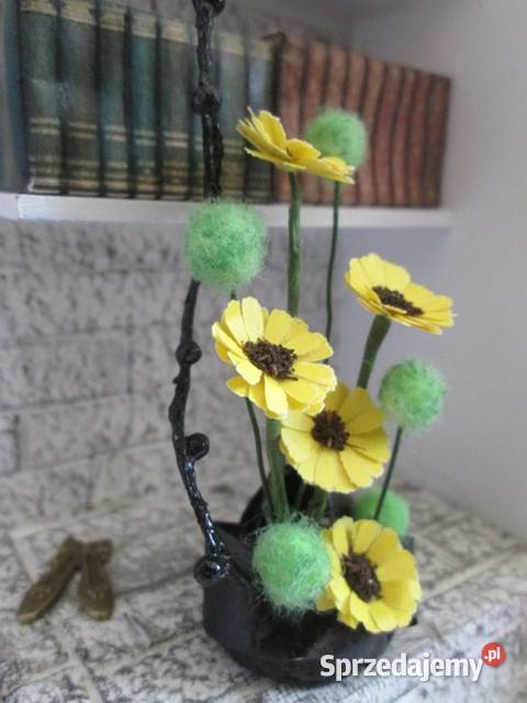 Akcesoria do domku lalekkwiat miniatury skala16 Bogatynia sprzedam