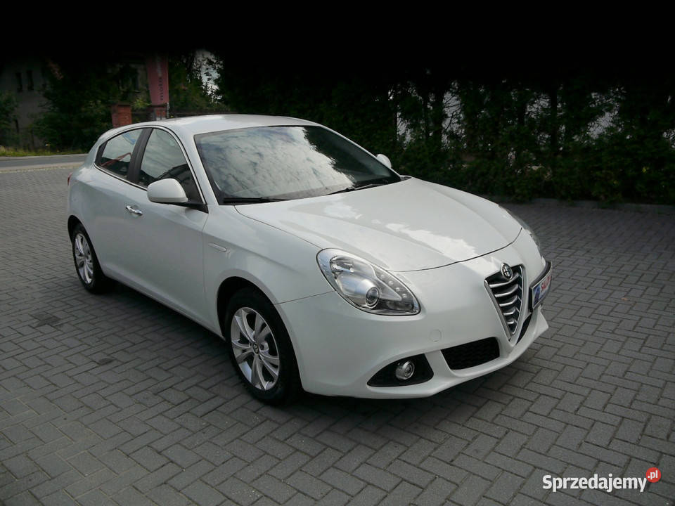 Alfa Romeo Giulietta 14b 120 ledy Stan b system Start-Stop Częstochowa