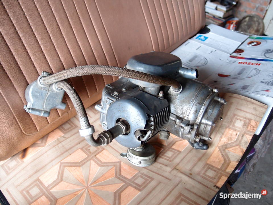 Mały radziecki silnik spalinowy Produkcja PRL łódzkie Łódź sprzedam