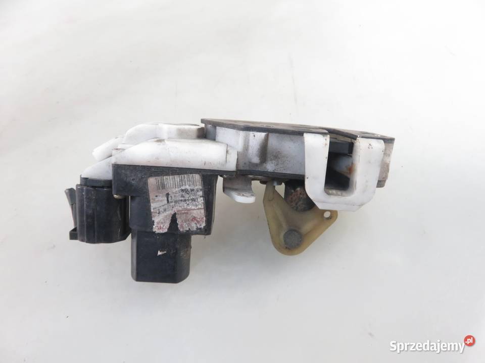 ZAMEK LEWY PRZEDNI ROVER 200 III