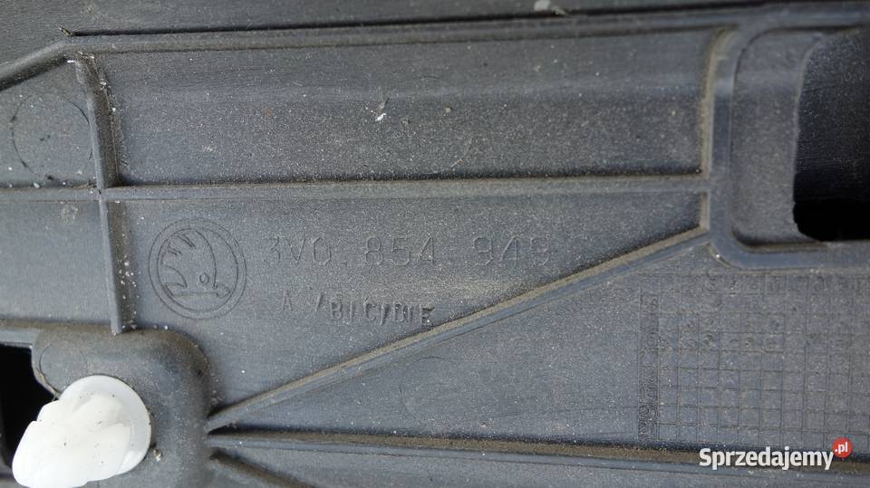 SKODA SUPERB 3 III LISTWA DRZWI LEWA LEWY TYŁ Karoseria Ruda Śląska sprzedam