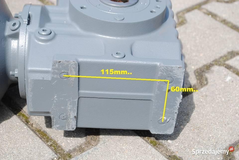 Motoreduktor kątowy 15kw 100obrmin firmy SEW Kargowa