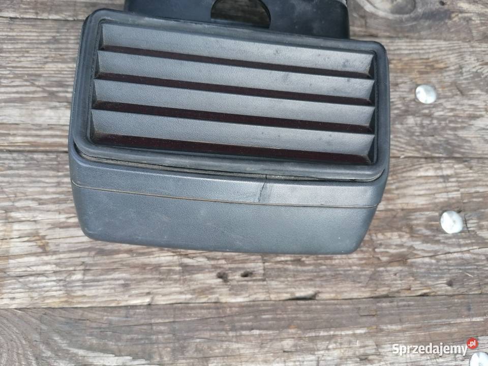 Mercedes 124 kombi 3 światło stop Radom