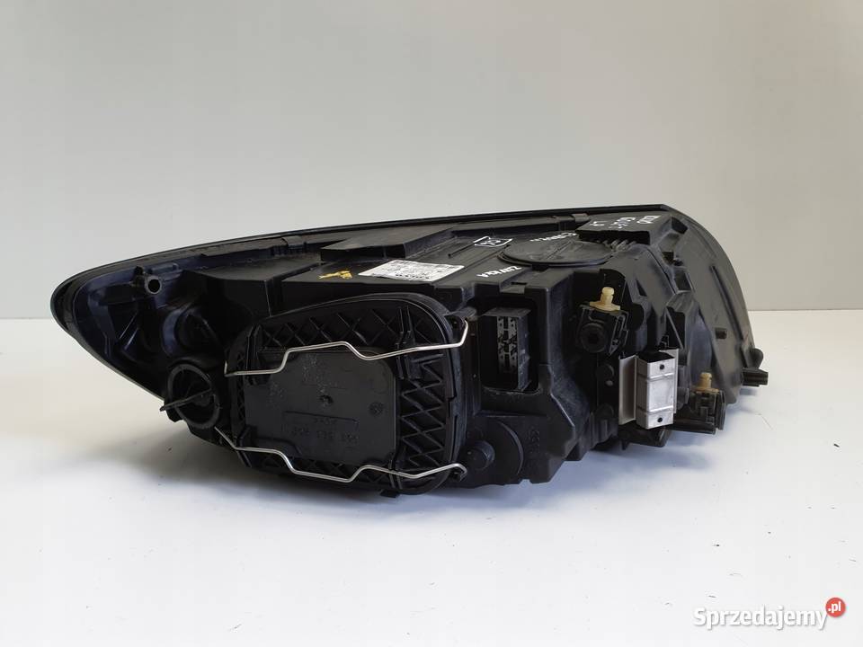 LAMPA LEWA Volvo S40 II V50 LIFT PRZEDNIA lewy