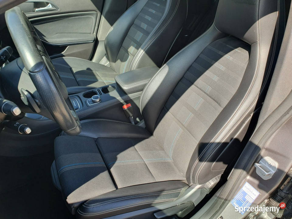 Mercedes CLA 200 Shooting Brake stan I 20132019 elektrochrom. lusterko wst.