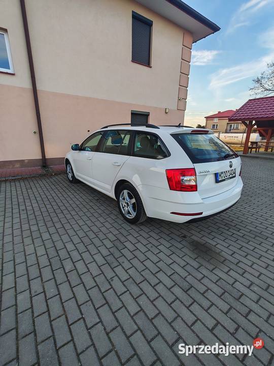 koda Octavia 16 TDI 115 2019 r łódzkie Opoczno