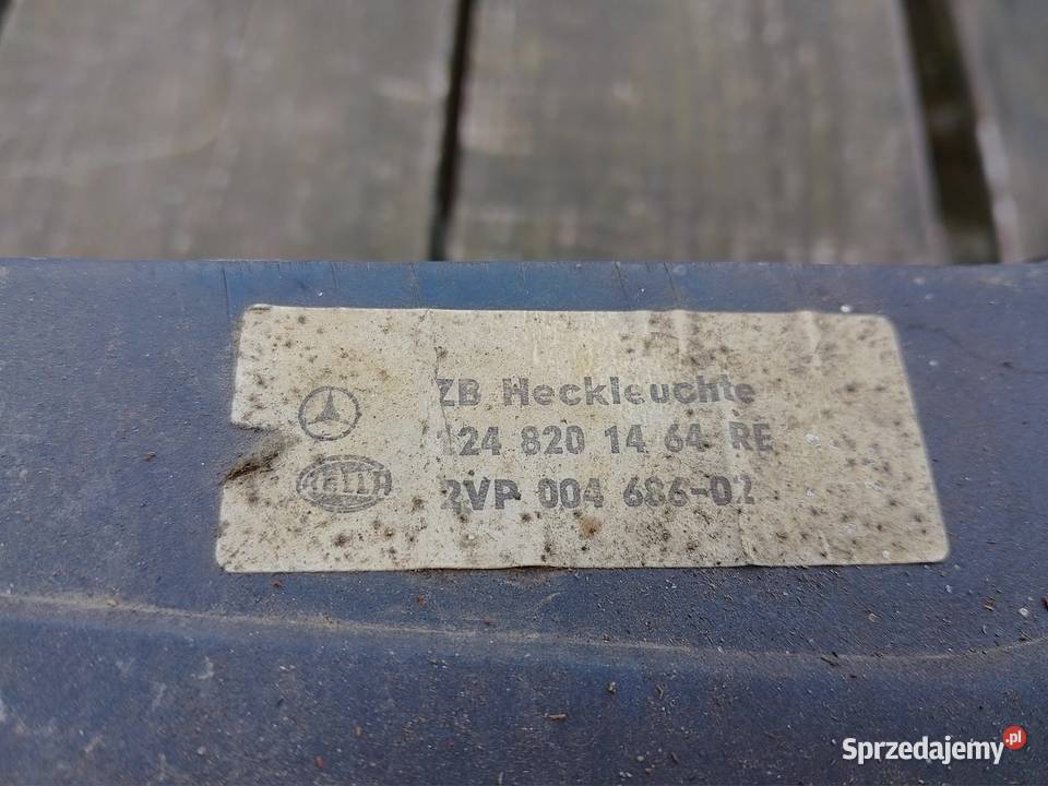 mercedes 124 lampy tył komplet Ostrów Wielkopolski