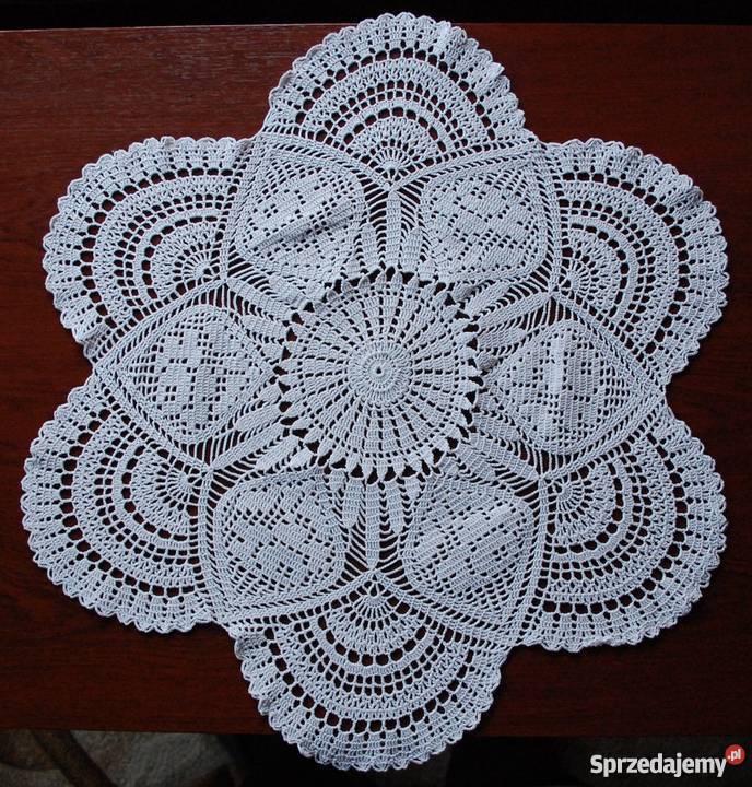 Serwetka szydełkowa 60 biały