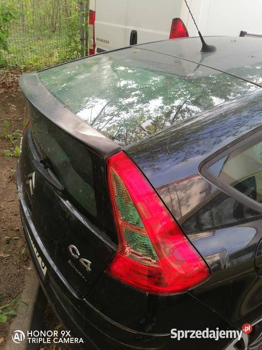 Sprzedam auto uszkodzony silnik manualna