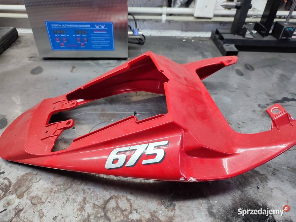 Owiewka zadupek Triumph Daytona 675 0612 Łuków